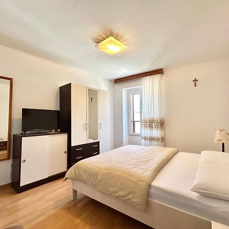 Apartments Tereza Novigrad  Luaran gambar