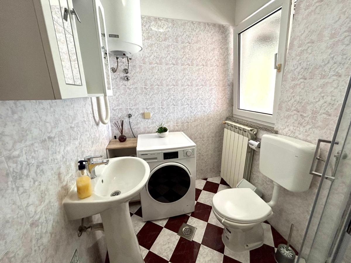 Apartments Tereza Novigrad  Luaran gambar