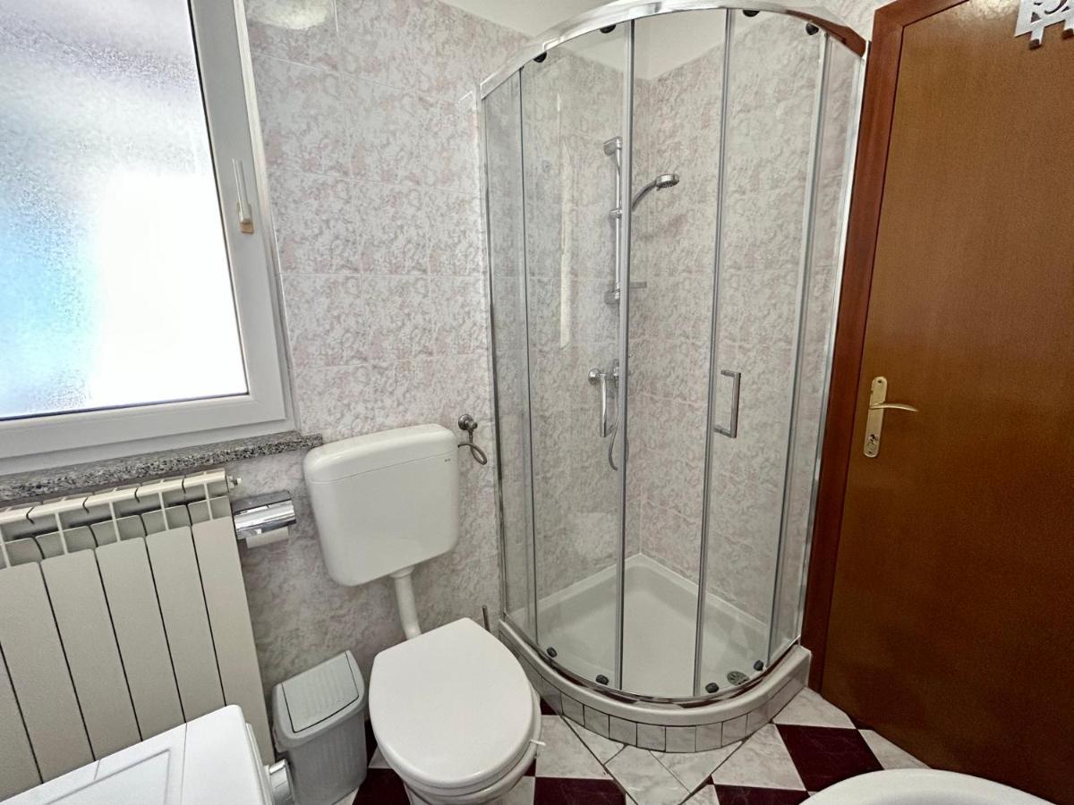 Apartments Tereza Novigrad  Luaran gambar