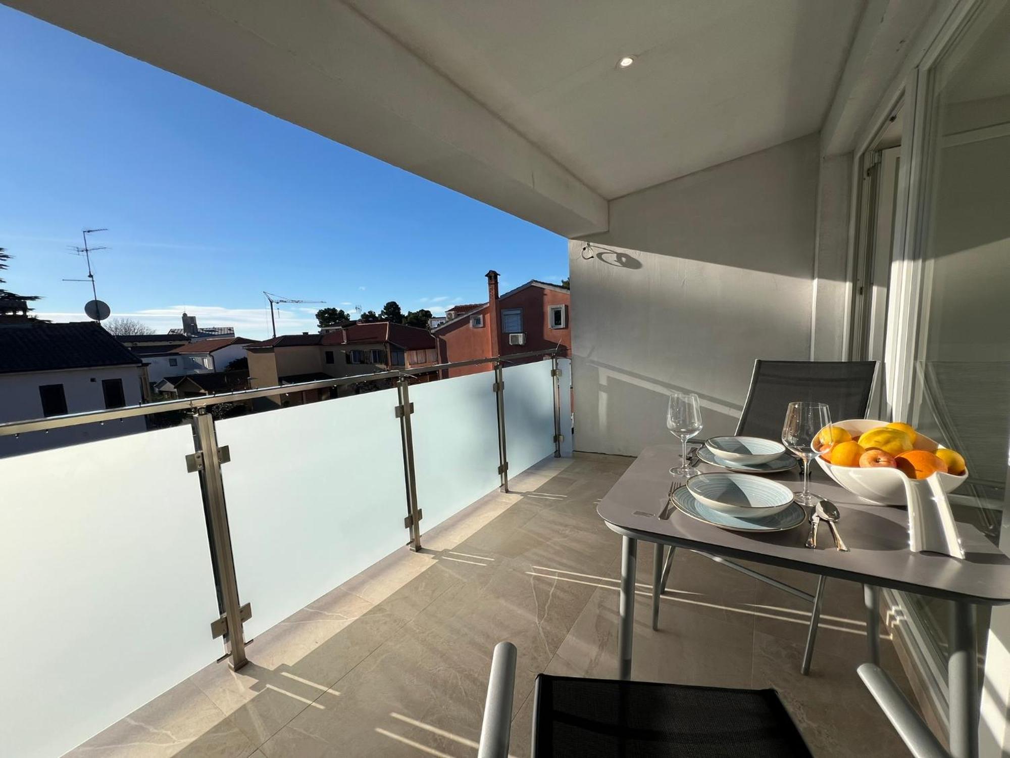 Apartments Tereza Novigrad  Luaran gambar